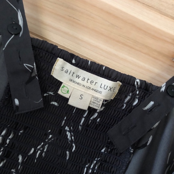 Saltwater Luxe Silky Dress S Darkest Grey with Feather Pattern - Picture 4 of 16